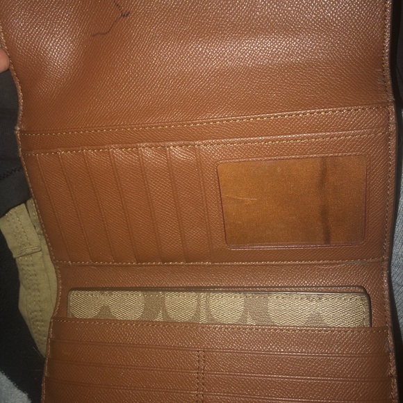 Coach Wallet - Picture 3 of 3